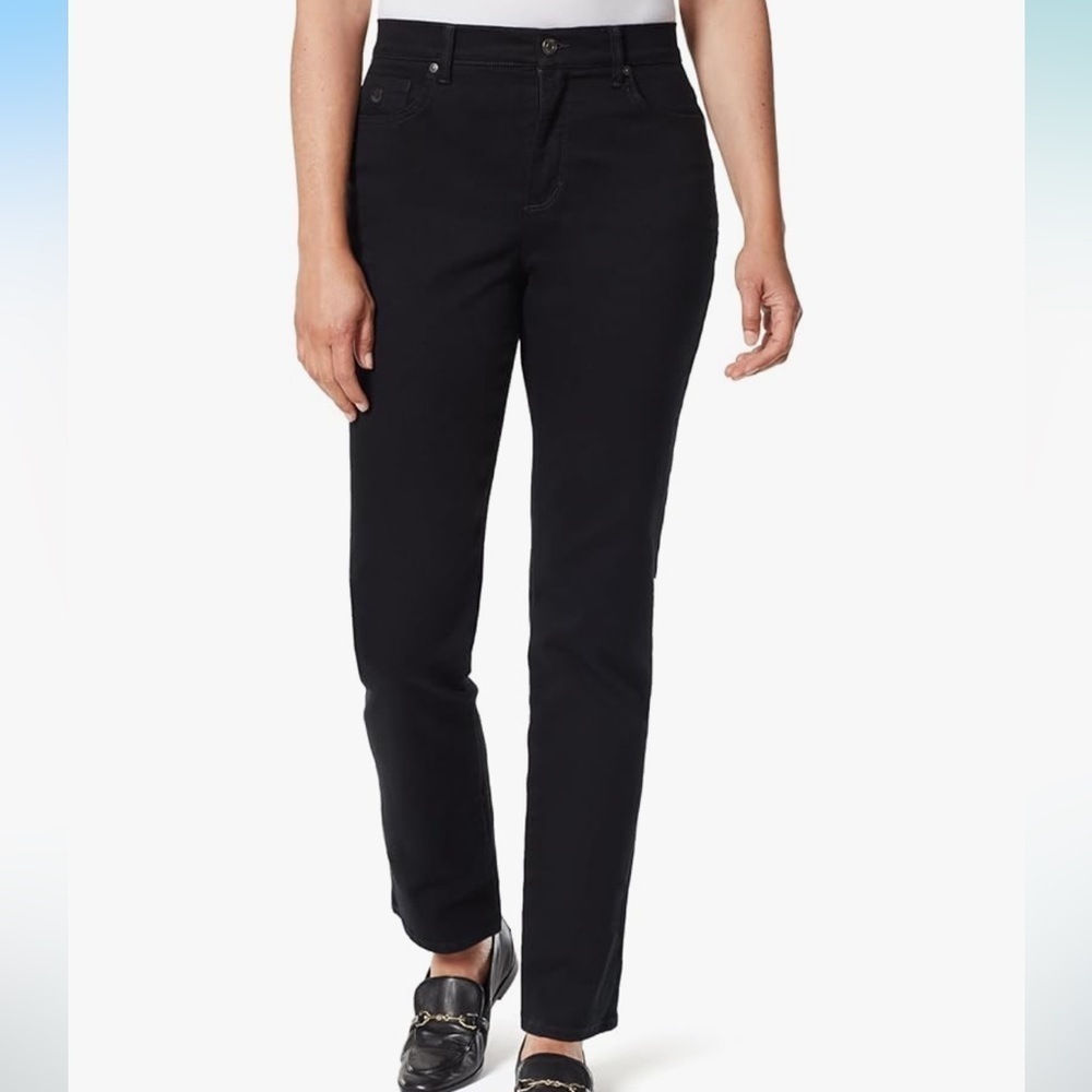 Gloria Vanderbilt Amanda jeans in black